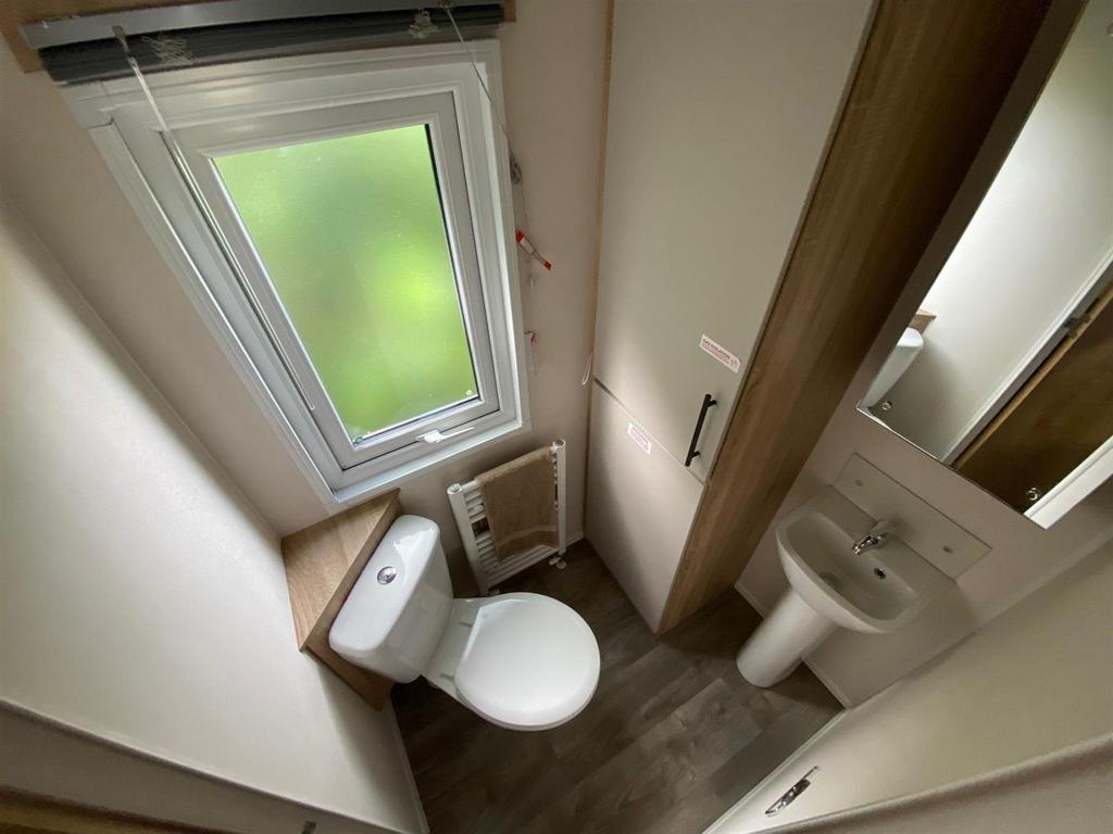 Willerby-Lamberhurst-2025-CAR0064288-113827036.jpg