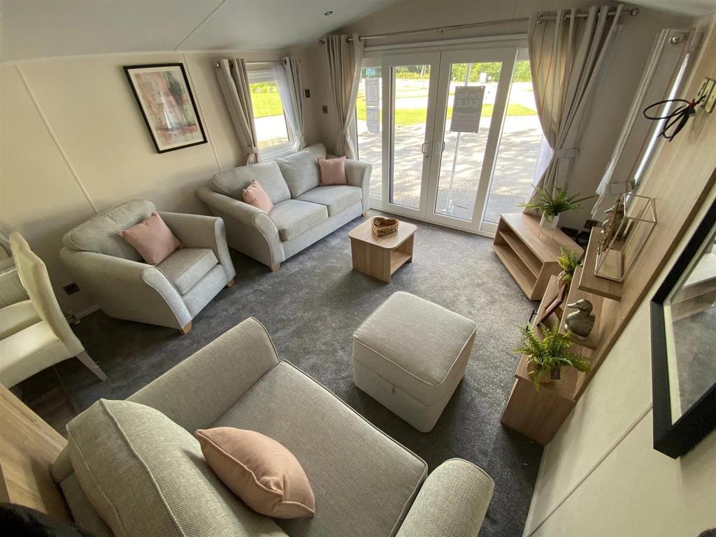 Willerby-Lamberhurst-2025-CAR0064288-113826933.jpg