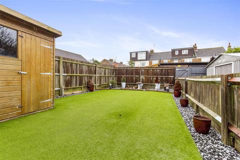 3 bedroom end of terrace house for sale, Elm Grove, Worthing
