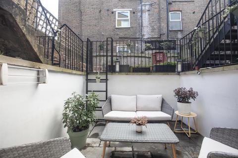 2 bedroom flat for sale, Peckham Road, Camberwell, London