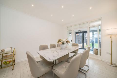 undefined, Cranborne Avenue, Surbiton KT6