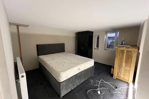 1 bedroom flat to rent, Cecilia Road, Leicester LE2
