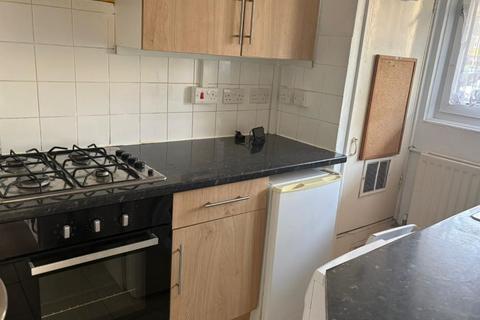 1 bedroom flat for sale, Gransden House, London SE8
