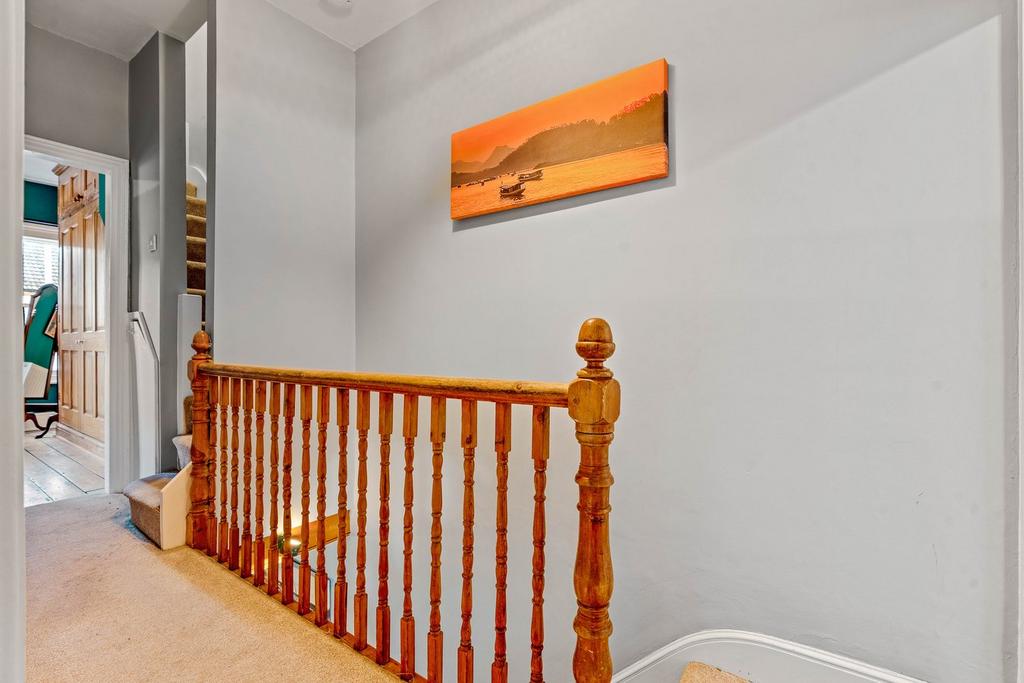 1st Floor Landing