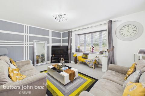 3 bedroom detached house for sale, Marshall Close, Crewe