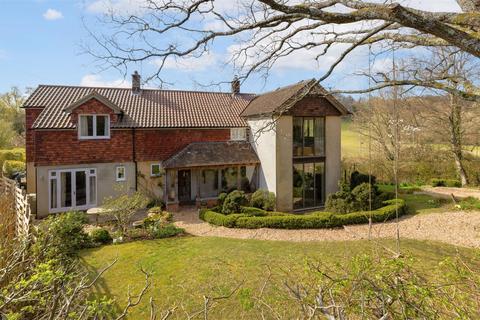 5 bedroom house for sale, Steep