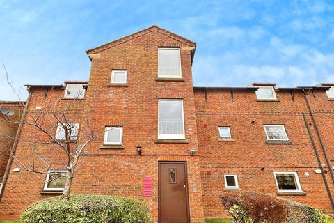 Tarvin Avenue, Heaton Chapel, Greater Manchester, SK4