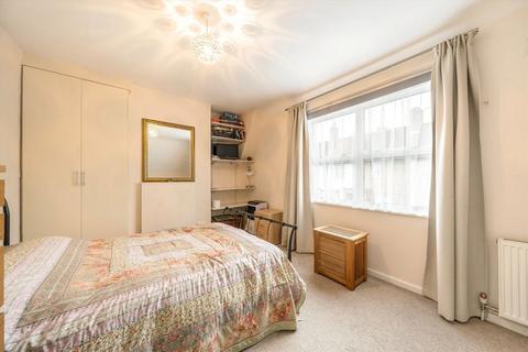 2 bedroom terraced house for sale, Darcy Road, London