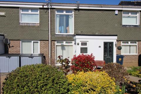 2 bedroom flat to rent, Maree Close