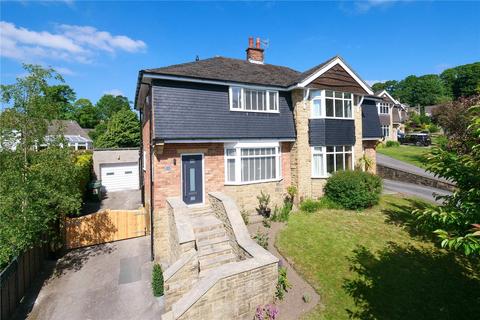 Kirkfields, Shipley BD17
