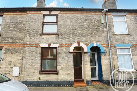 3 bedroom terraced house for sale, Ontario Road, Kirkley, NR33