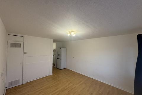1 bedroom apartment to rent, Park Rise, London, SE23