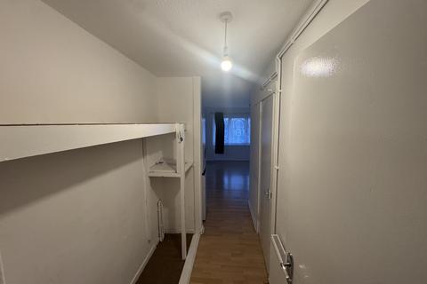 1 bedroom apartment to rent, Park Rise, London, SE23