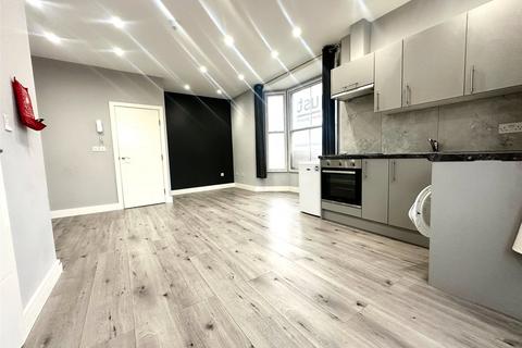 undefined, flat 5, Haverhill, Suffolk, CB9