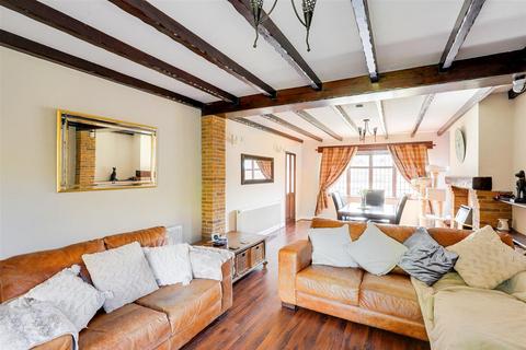 3 bedroom end of terrace house for sale, Derby Road, Derby DE72