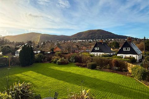5 bedroom detached house for sale, Madresfield Road, Malvern