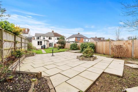 undefined, Salisbury Avenue, Styvechale, Coventry