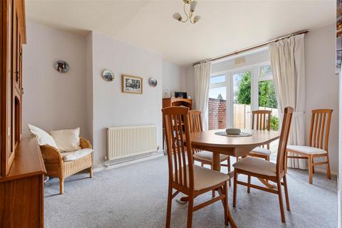undefined, Salisbury Avenue, Styvechale, Coventry