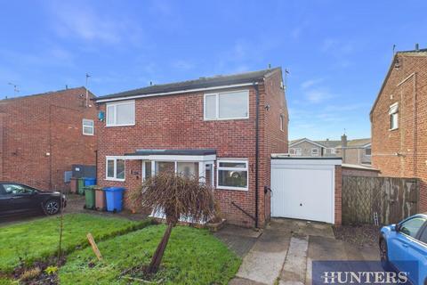 2 bedroom semi-detached house for sale, Rosewood Close, Bridlington