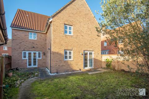4 bedroom detached house for sale, Kingfisher Close, Cringleford