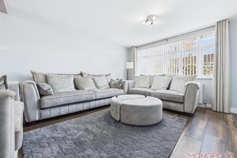 4 bedroom semi-detached house for sale, Cae Gabriel, Pen-Y-Cae