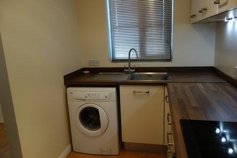 1 bedroom semi-detached house to rent, Simpson Close, Maidenhead, Berkshire, SL6