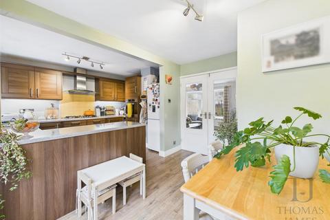 3 bedroom terraced house for sale, Woodland Close, Cotgrave