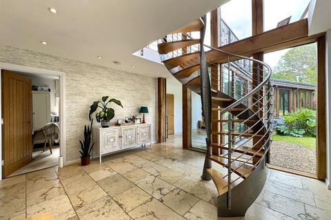 5 bedroom detached house to rent, MID HOLMWOOD, DORKING, RH5