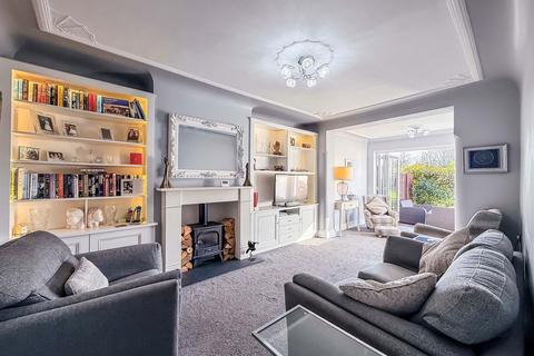 4 bedroom semi-detached house for sale, Derwent Avenue, Southport PR9