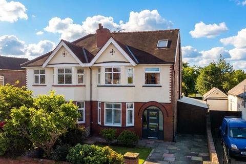 4 bedroom semi-detached house for sale, Derwent Avenue, Southport PR9