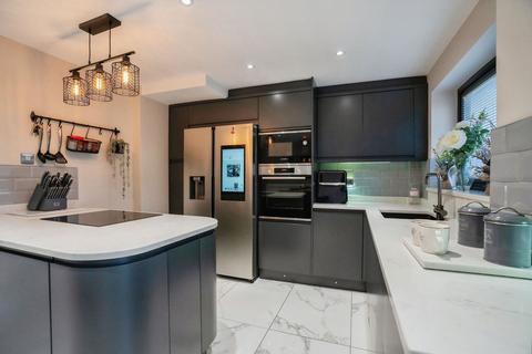 undefined, Wexford Avenue, Hale Village, L24