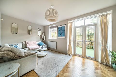undefined, Dagmar Road, Kingston Upon Thames, KT2