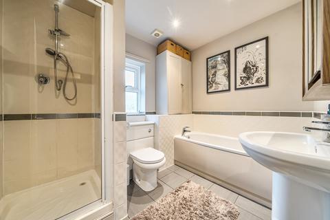 undefined, Dagmar Road, Kingston Upon Thames, KT2