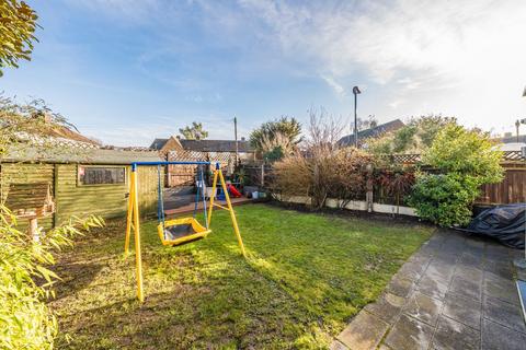 4 bedroom semi-detached house for sale, Collingwood Close, Twickenham TW2