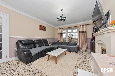 undefined, Brighton Avenue, Morley, Leeds