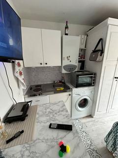 undefined, Myddleton Road, London N22