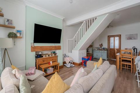 2 bedroom terraced house for sale, Lower Hill Street, Pontypool NP4