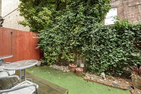 4 bedroom flat for sale, Lanark Mansions, Shepherd's Bush W12