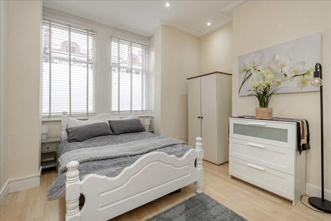 4 bedroom flat for sale, Lanark Mansions, Shepherd's Bush W12