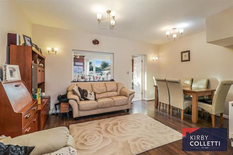 4 bedroom end of terrace house for sale, Admirals Walk, Hoddesdon