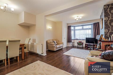 4 bedroom end of terrace house for sale, Admirals Walk, Hoddesdon