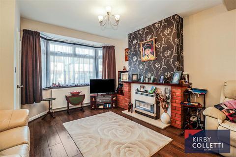 4 bedroom end of terrace house for sale, Admirals Walk, Hoddesdon
