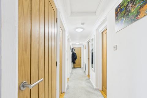 2 bedroom flat to rent, 93-95 Stamshaw Road, Portsmouth PO2
