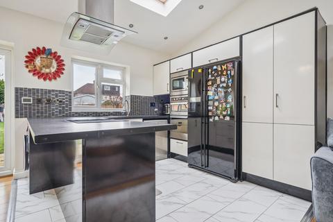 undefined, Munden Grove, Watford, WD24
