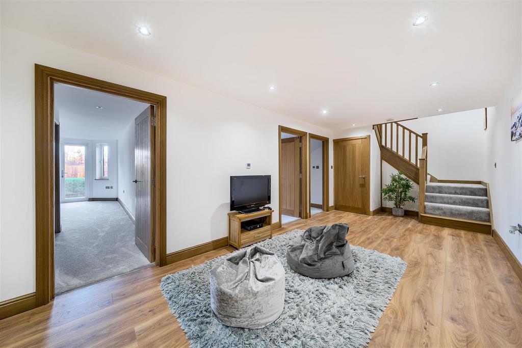 1386772-8-69395a08e4bd7.jpg
