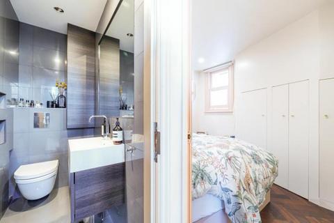 1 bedroom apartment to rent, Park Crescent, London W1B
