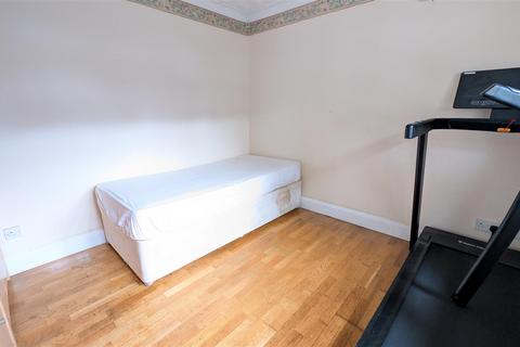undefined, Caldecot Avenue, Goffs Oak,