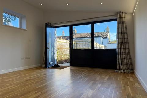undefined, Watleys End Road, Bristol BS36