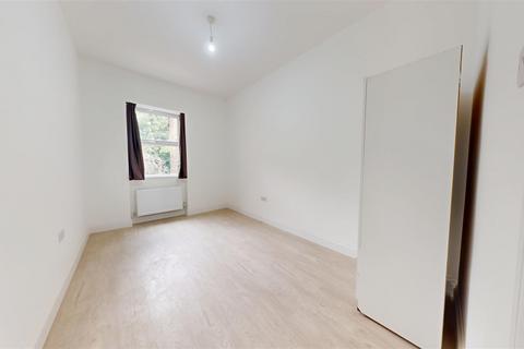 2 bedroom flat to rent, St Paul's Avenue, Willesden Green NW2