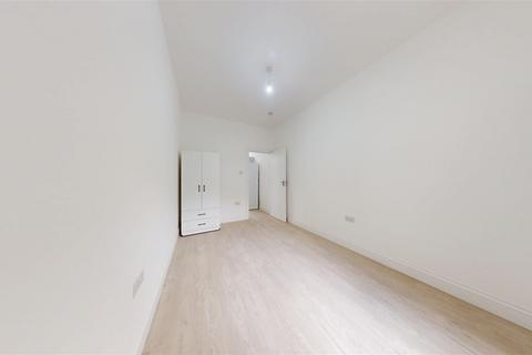 2 bedroom flat to rent, St Paul's Avenue, Willesden Green NW2